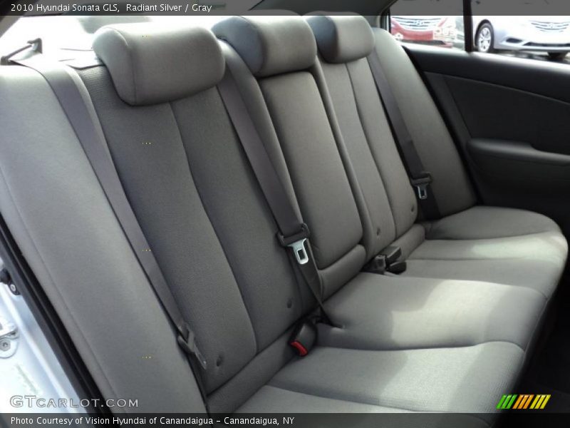 Radiant Silver / Gray 2010 Hyundai Sonata GLS