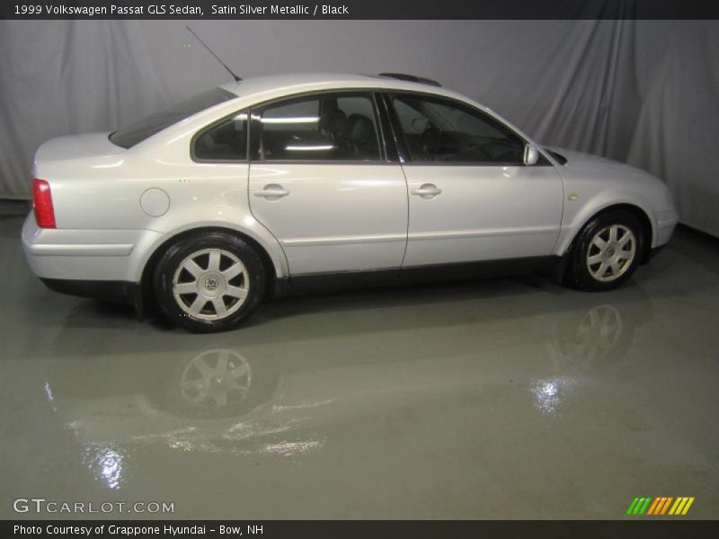 Satin Silver Metallic / Black 1999 Volkswagen Passat GLS Sedan