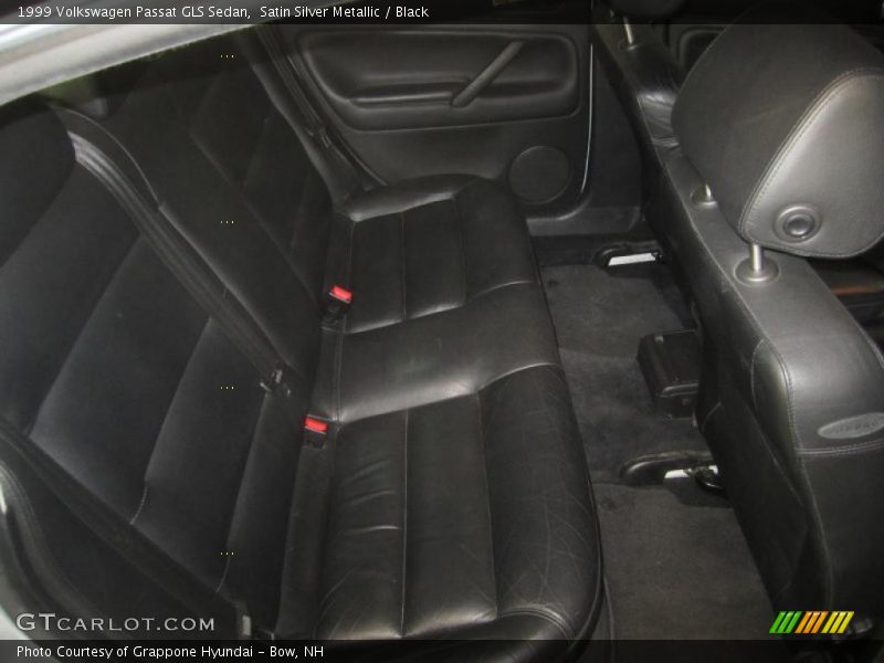 Satin Silver Metallic / Black 1999 Volkswagen Passat GLS Sedan