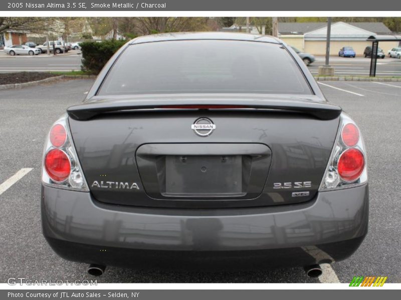 Smoke Metallic / Charcoal 2005 Nissan Altima 3.5 SE