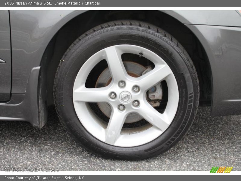 Smoke Metallic / Charcoal 2005 Nissan Altima 3.5 SE