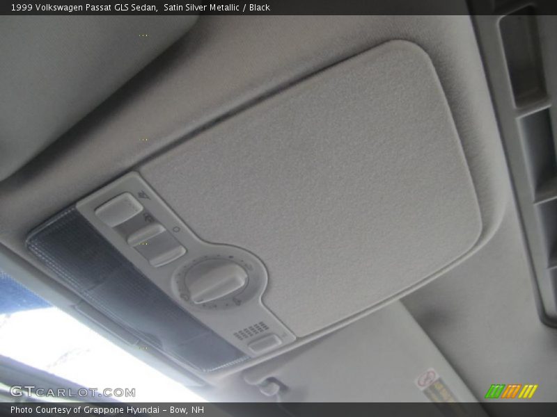 Satin Silver Metallic / Black 1999 Volkswagen Passat GLS Sedan