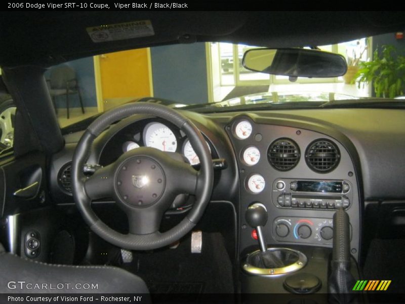 Dashboard of 2006 Viper SRT-10 Coupe