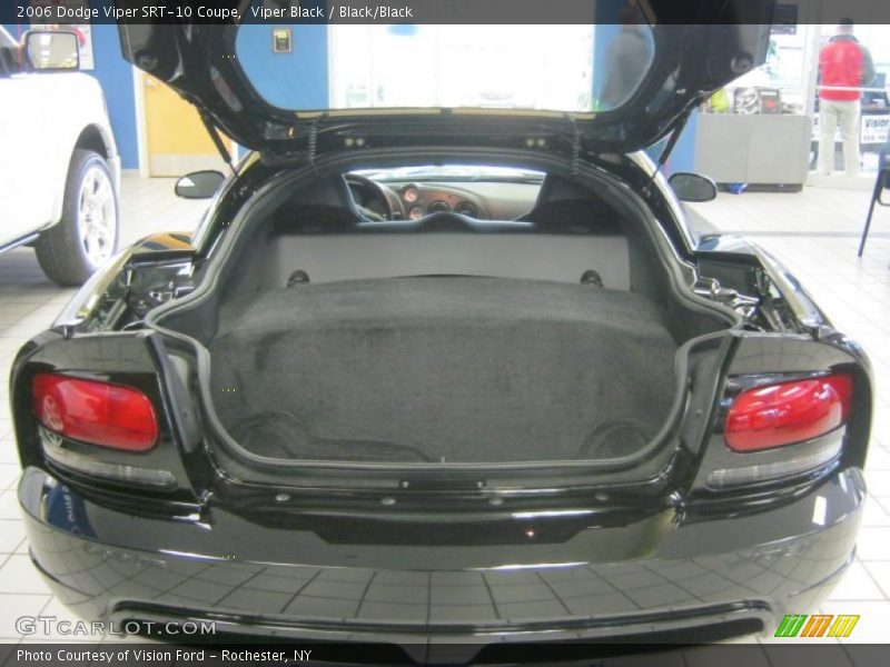  2006 Viper SRT-10 Coupe Trunk