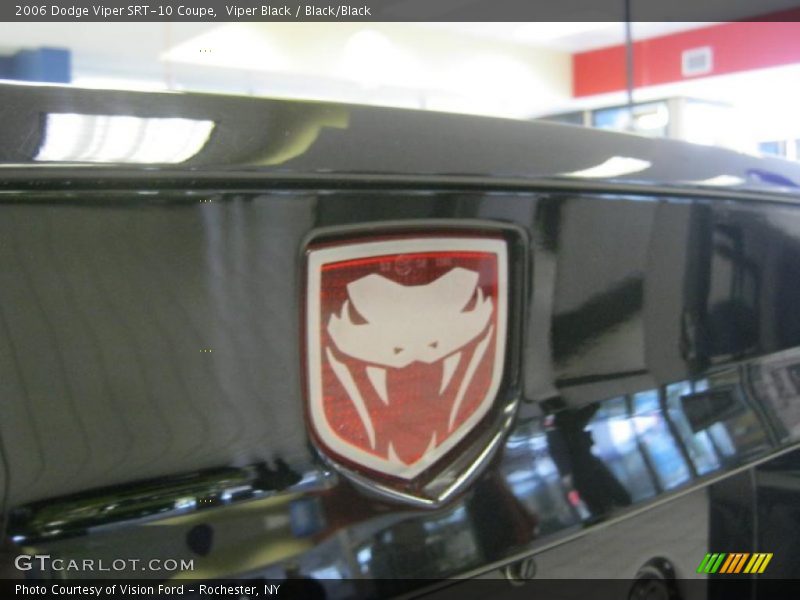  2006 Viper SRT-10 Coupe Logo