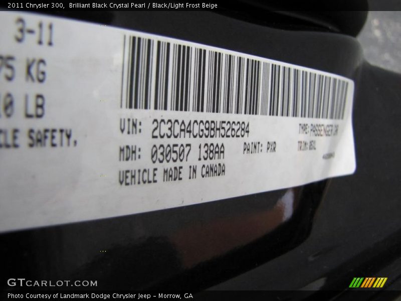 Brilliant Black Crystal Pearl / Black/Light Frost Beige 2011 Chrysler 300