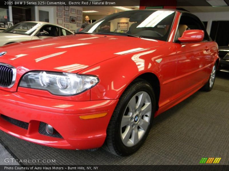 Electric Red / Natural Brown 2005 BMW 3 Series 325i Convertible