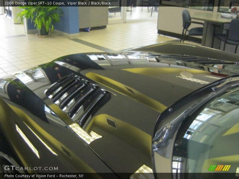 Viper Black / Black/Black 2006 Dodge Viper SRT-10 Coupe