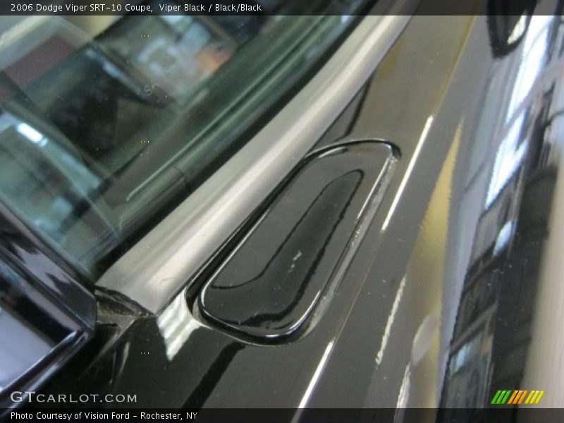 Viper Black / Black/Black 2006 Dodge Viper SRT-10 Coupe