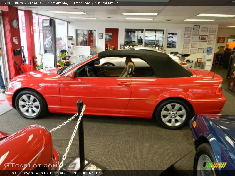 Electric Red / Natural Brown 2005 BMW 3 Series 325i Convertible