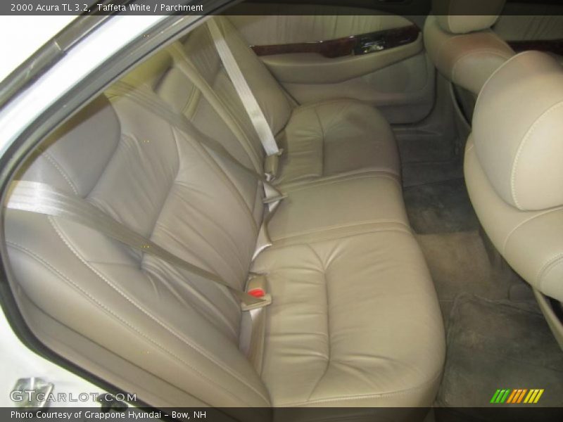 Taffeta White / Parchment 2000 Acura TL 3.2