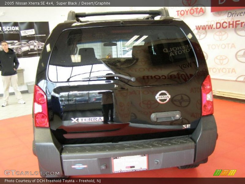 Super Black / Desert/Graphite 2005 Nissan Xterra SE 4x4