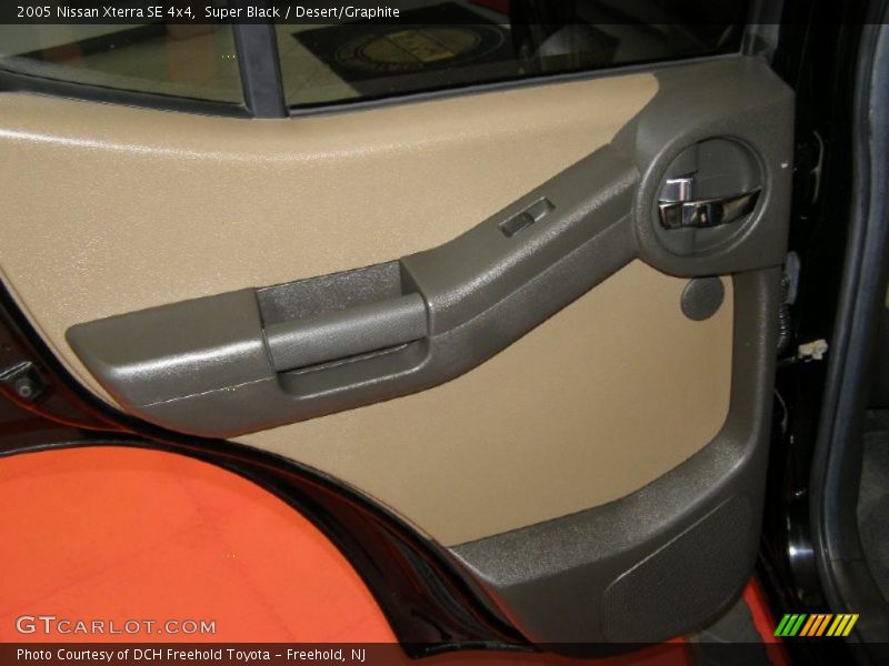 Super Black / Desert/Graphite 2005 Nissan Xterra SE 4x4