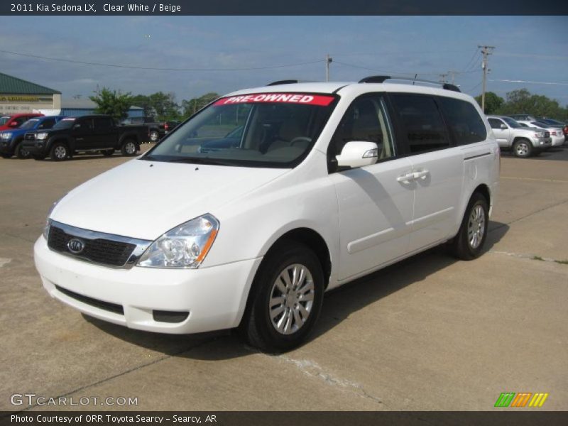 Clear White / Beige 2011 Kia Sedona LX