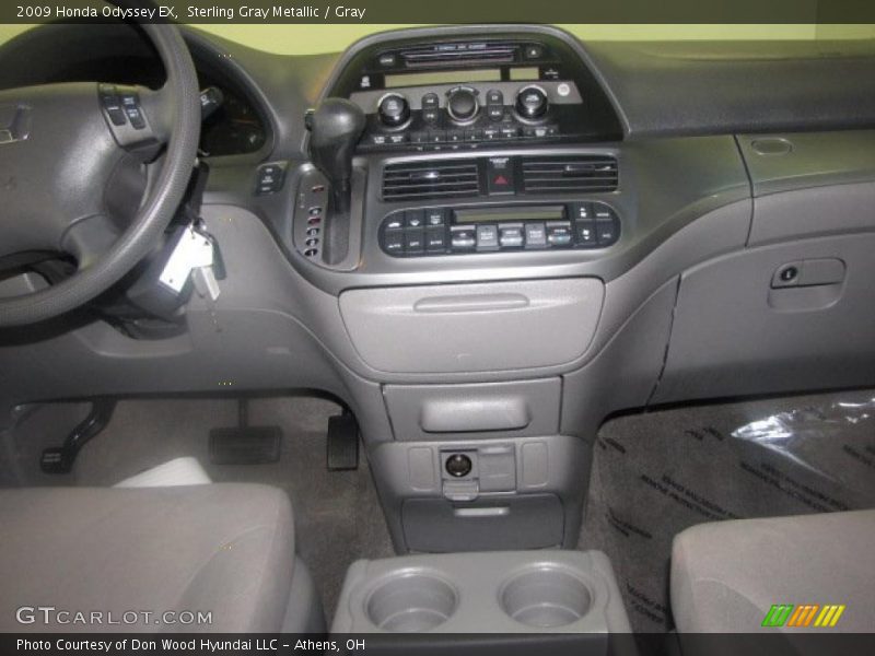Sterling Gray Metallic / Gray 2009 Honda Odyssey EX