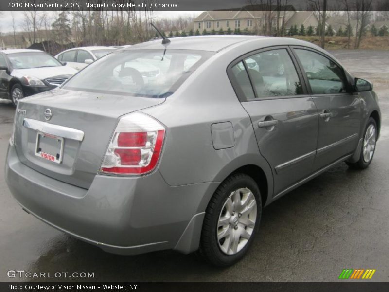 Magnetic Gray Metallic / Charcoal 2010 Nissan Sentra 2.0 S
