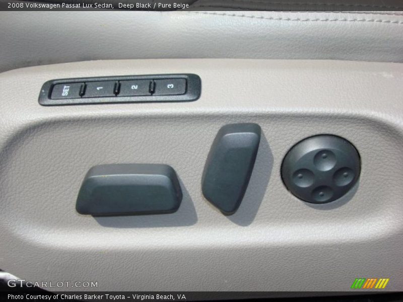 Deep Black / Pure Beige 2008 Volkswagen Passat Lux Sedan