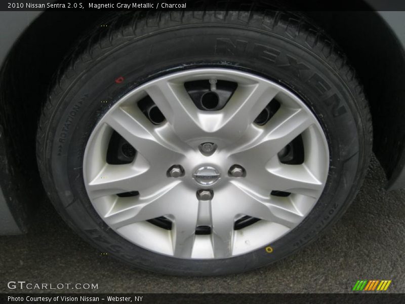 Magnetic Gray Metallic / Charcoal 2010 Nissan Sentra 2.0 S