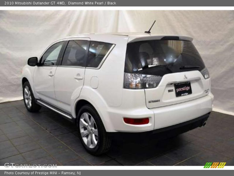 Diamond White Pearl / Black 2010 Mitsubishi Outlander GT 4WD