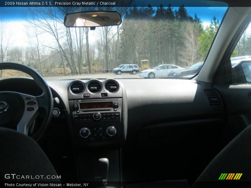 Precision Gray Metallic / Charcoal 2009 Nissan Altima 2.5 S