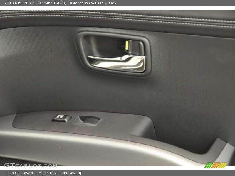 Diamond White Pearl / Black 2010 Mitsubishi Outlander GT 4WD