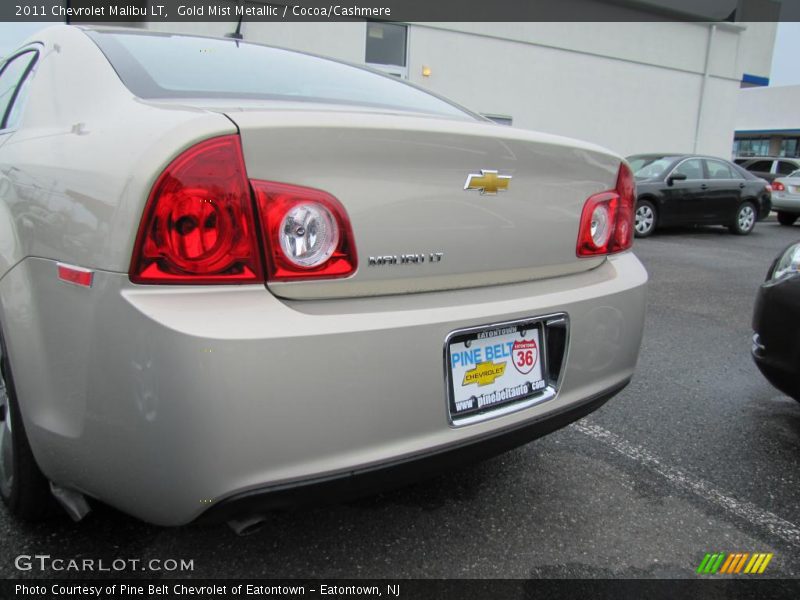 Gold Mist Metallic / Cocoa/Cashmere 2011 Chevrolet Malibu LT