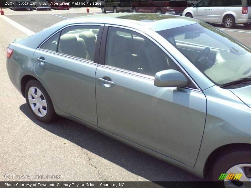 Aloe Green Metallic / Bisque 2007 Toyota Camry LE