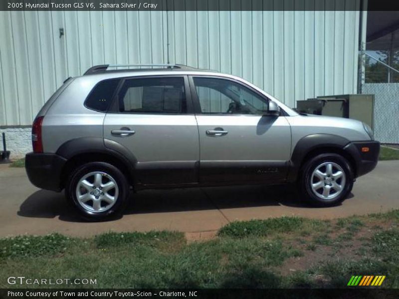 Sahara Silver / Gray 2005 Hyundai Tucson GLS V6