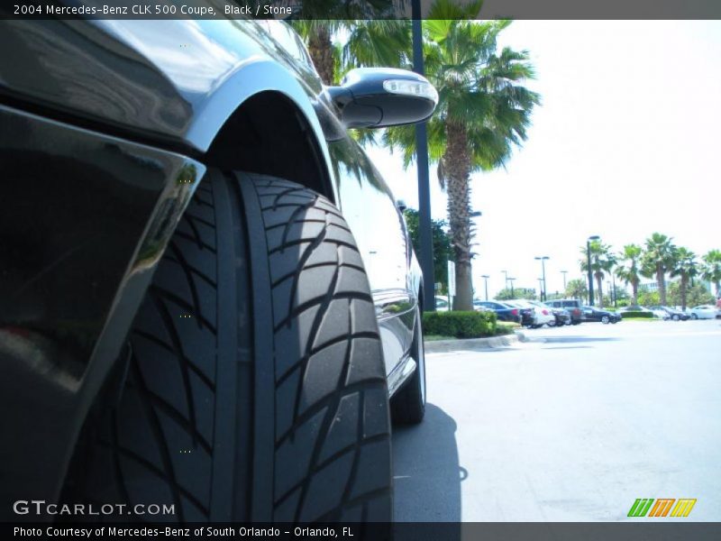 Black / Stone 2004 Mercedes-Benz CLK 500 Coupe