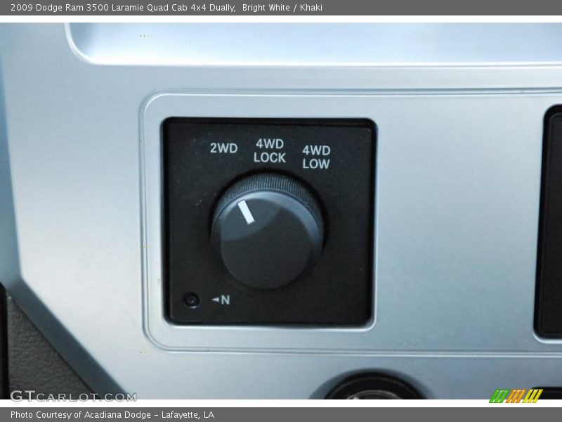 Bright White / Khaki 2009 Dodge Ram 3500 Laramie Quad Cab 4x4 Dually