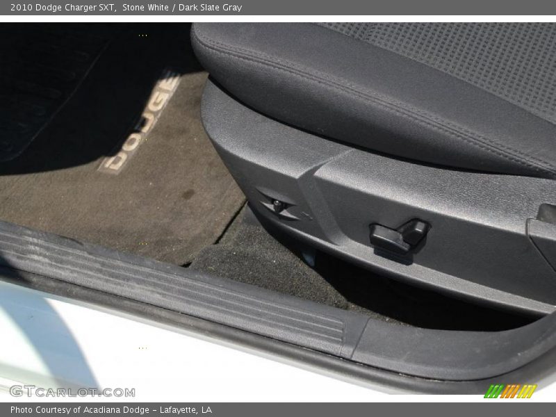 Stone White / Dark Slate Gray 2010 Dodge Charger SXT