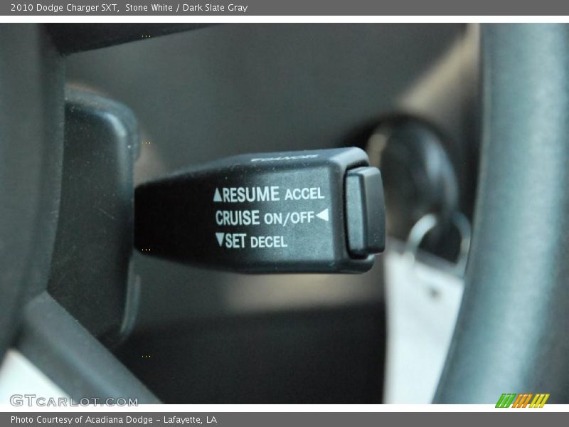 Stone White / Dark Slate Gray 2010 Dodge Charger SXT