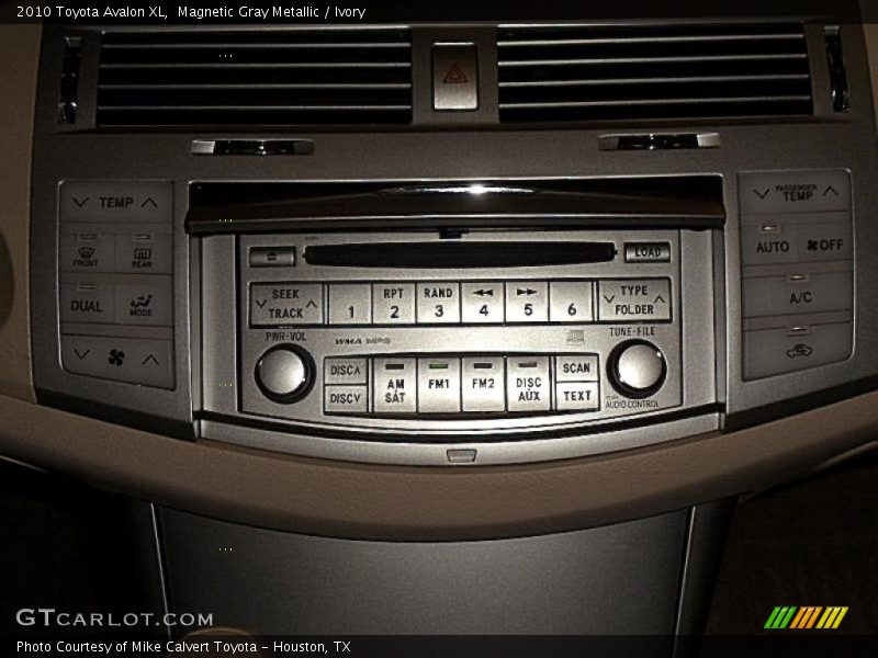 Magnetic Gray Metallic / Ivory 2010 Toyota Avalon XL