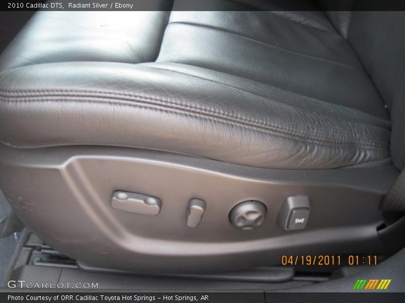 Radiant Silver / Ebony 2010 Cadillac DTS