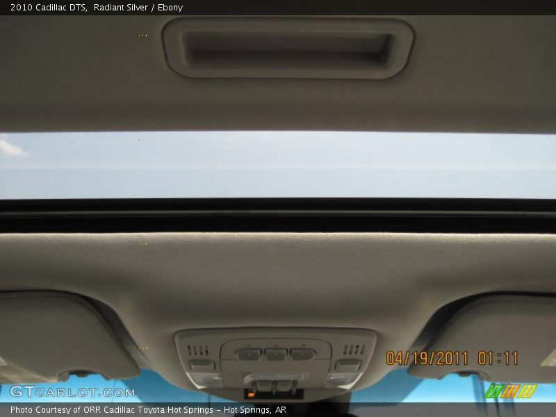 Radiant Silver / Ebony 2010 Cadillac DTS