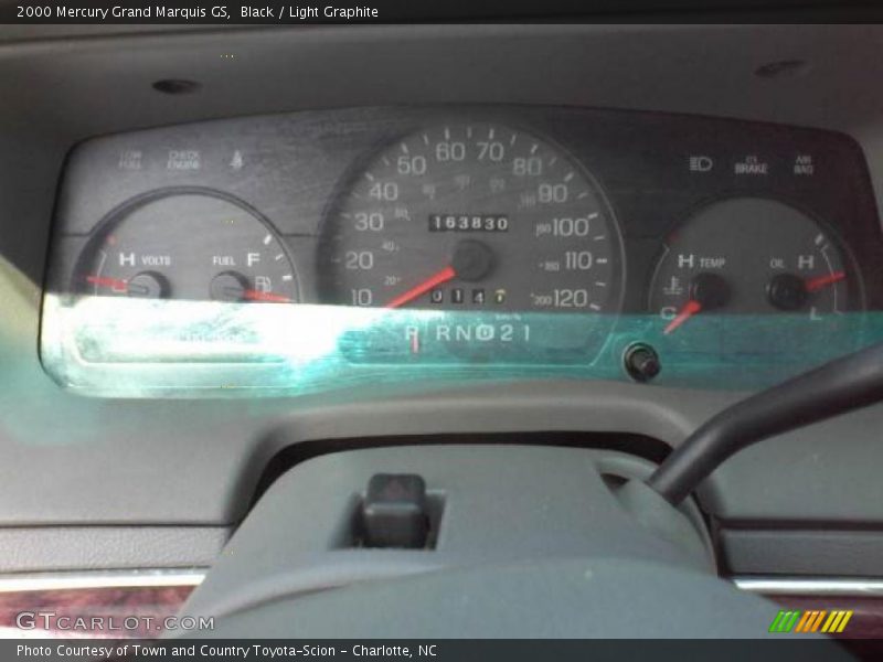 Black / Light Graphite 2000 Mercury Grand Marquis GS