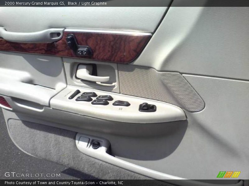 Black / Light Graphite 2000 Mercury Grand Marquis GS