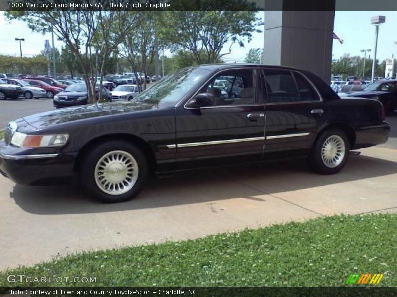 Black / Light Graphite 2000 Mercury Grand Marquis GS