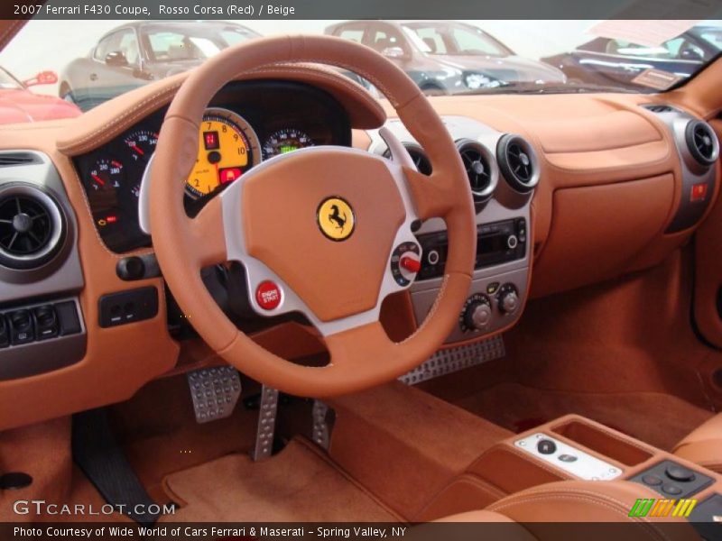 Dashboard of 2007 F430 Coupe