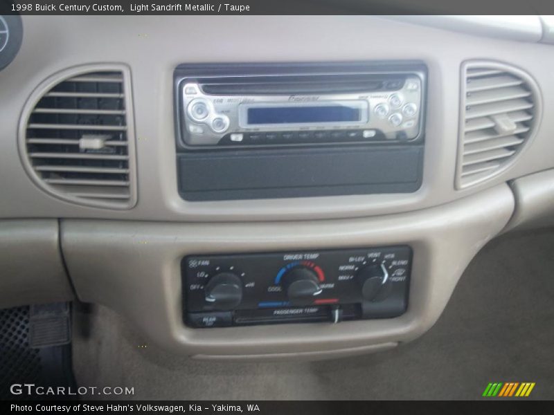 Light Sandrift Metallic / Taupe 1998 Buick Century Custom