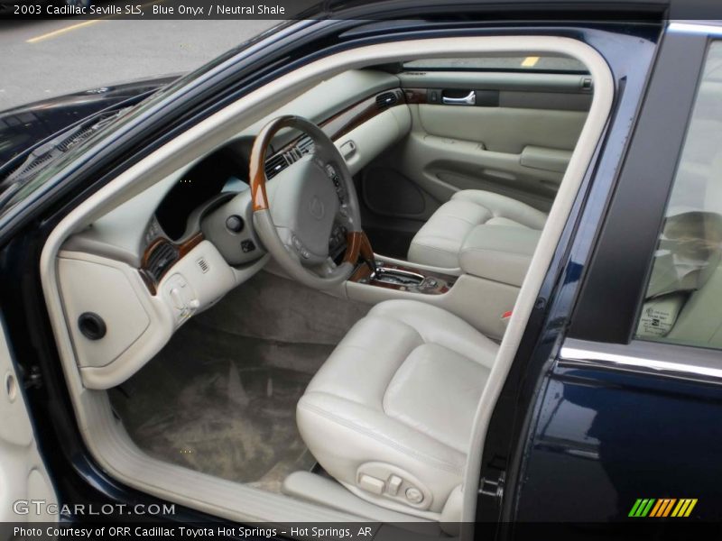  2003 Seville SLS Neutral Shale Interior