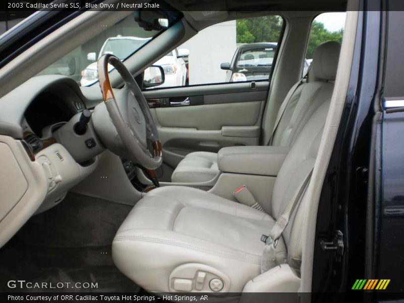  2003 Seville SLS Neutral Shale Interior