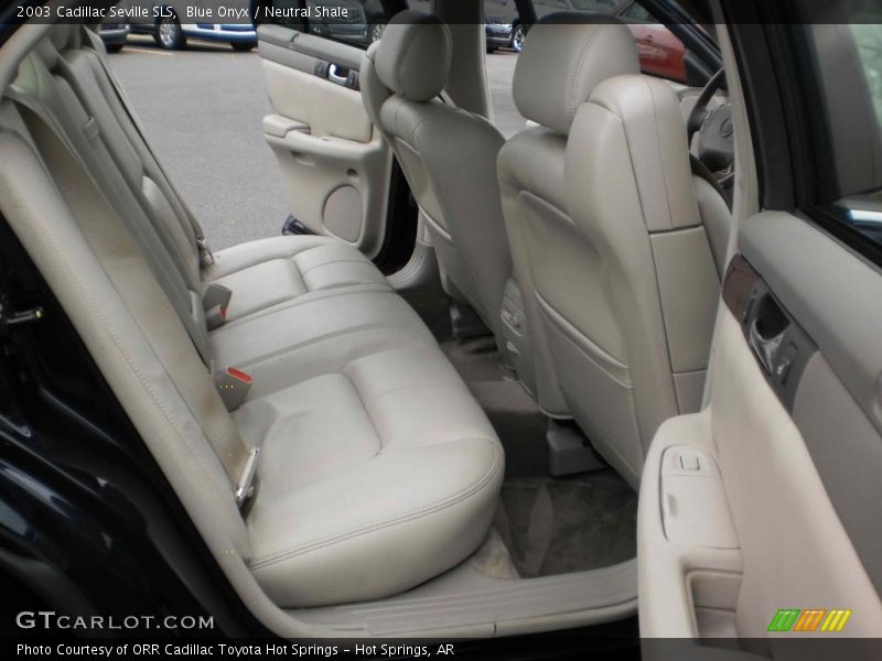  2003 Seville SLS Neutral Shale Interior