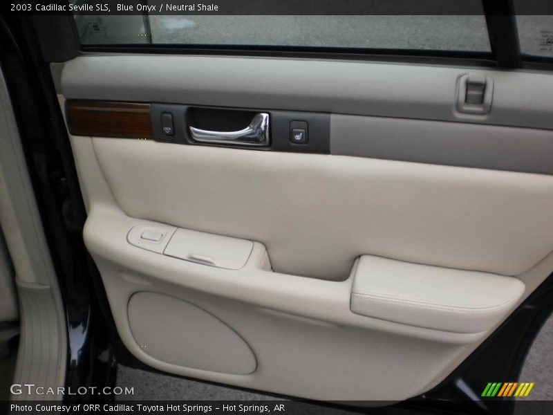 Blue Onyx / Neutral Shale 2003 Cadillac Seville SLS