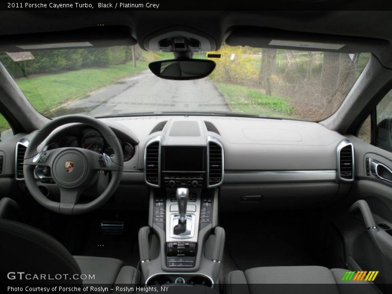Dashboard of 2011 Cayenne Turbo