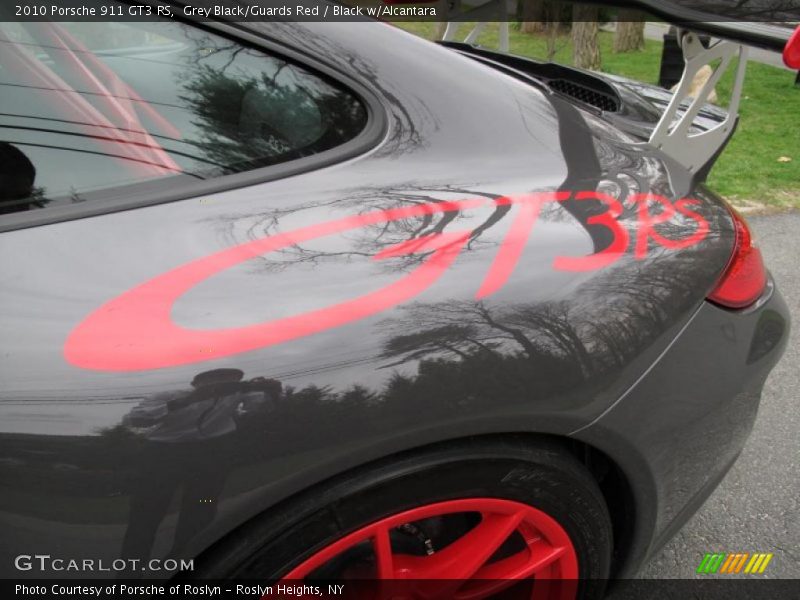  2010 911 GT3 RS Logo