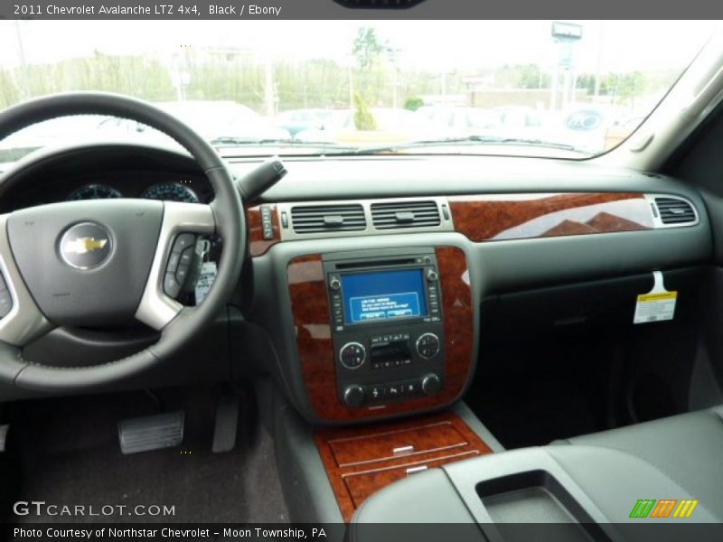 Black / Ebony 2011 Chevrolet Avalanche LTZ 4x4