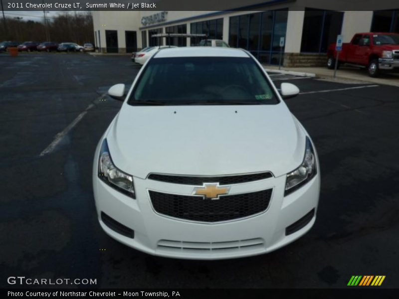 Summit White / Jet Black 2011 Chevrolet Cruze LT