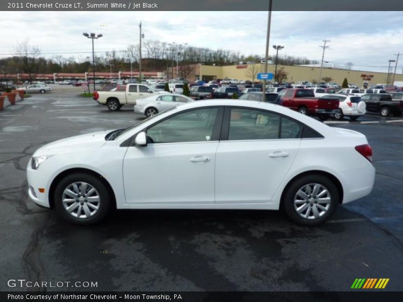 Summit White / Jet Black 2011 Chevrolet Cruze LT