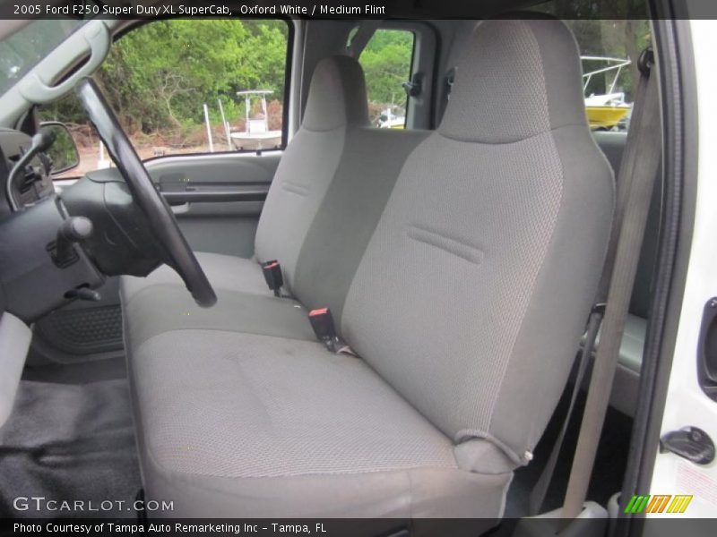 Oxford White / Medium Flint 2005 Ford F250 Super Duty XL SuperCab